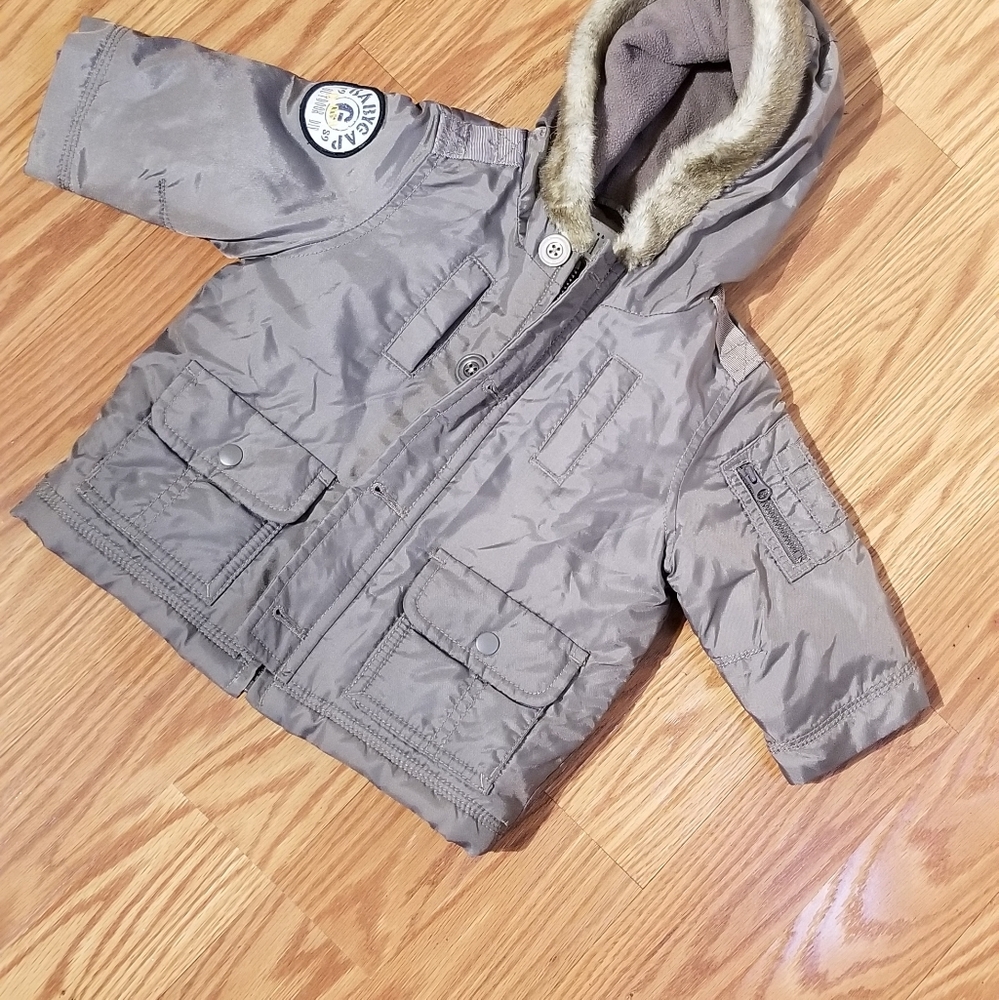 Baby gap jacket 6-12mo